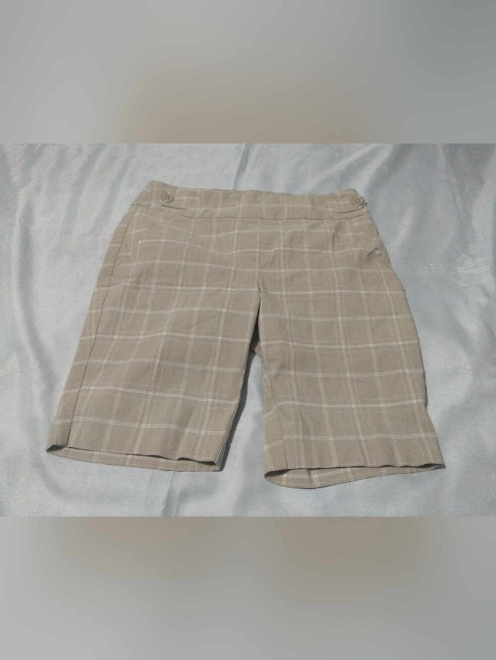 ♥️3/$15Cato Est.1946 Beige Windowpane Plaid Shorts